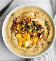 Smoothie bowl amarillo