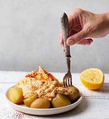Beyaz Peynirli ve Acılı Dip