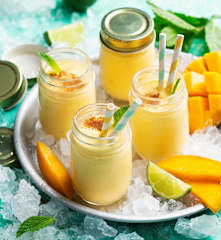 Smoothie mango lassi