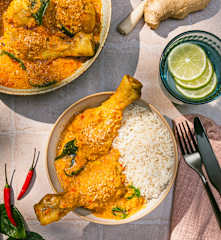 Nyonya Hähnchen Rendang