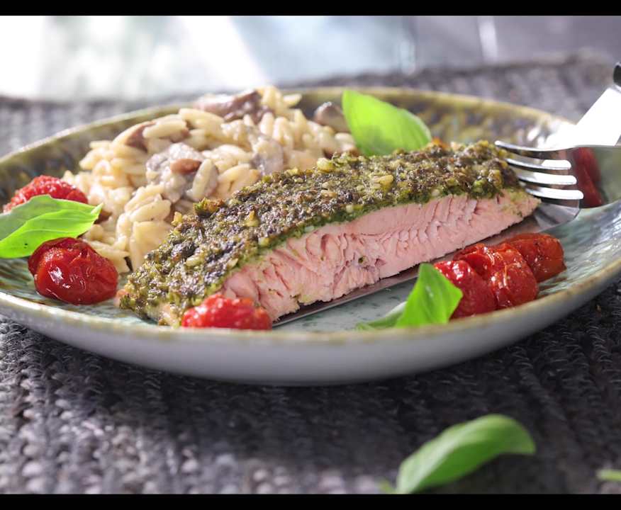Gegrillter Pesto-Lachs mit Pilz-Risoni - Cookidoo® – oficiální ...