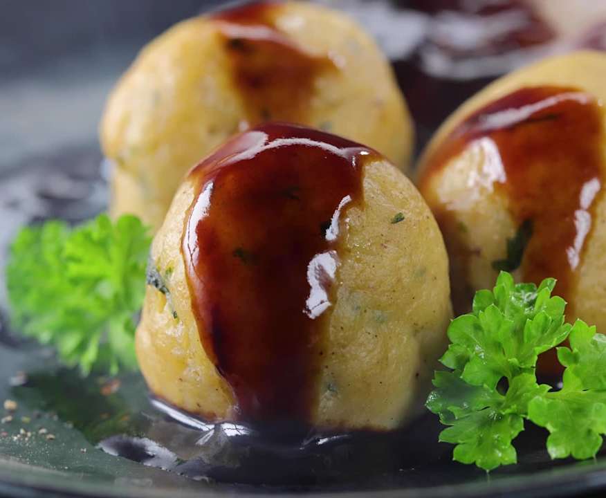 Knödel de pain façon grand-maman - Cookidoo® – das offizielle Thermomix ... Knödel de pain façon grand-maman - Cookidoo® – das offizielle Thermomix ...